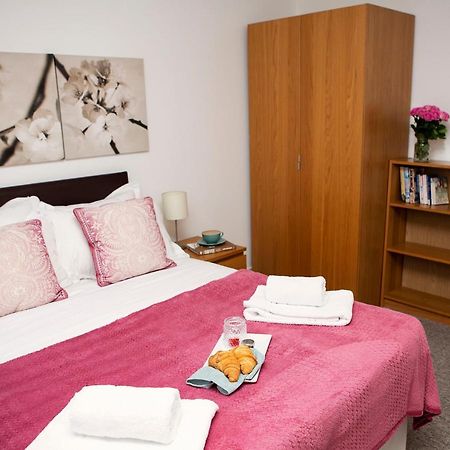 Apt 2, Trafalgar Square 2Nd Floor By Indigo Flats London Ngoại thất bức ảnh