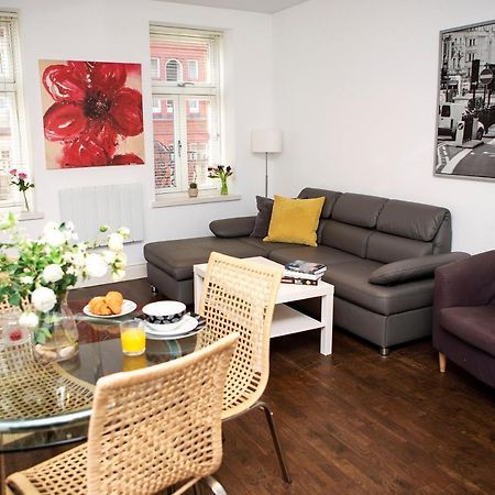 Apt 2, Trafalgar Square 2Nd Floor By Indigo Flats London Ngoại thất bức ảnh